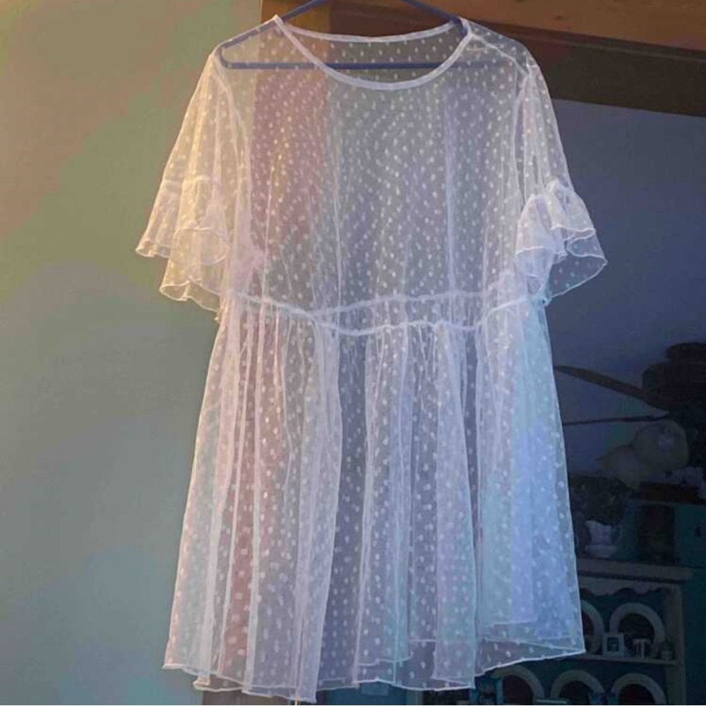 PLUS Peplum Top 🤍 - Picture 4 of 5